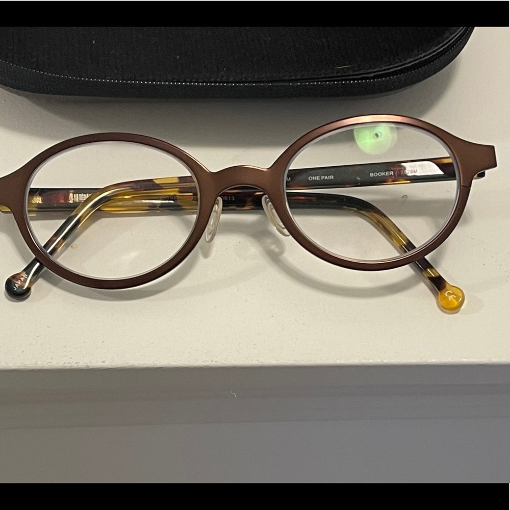Eye glasses by LA Eyewear titanium Booker